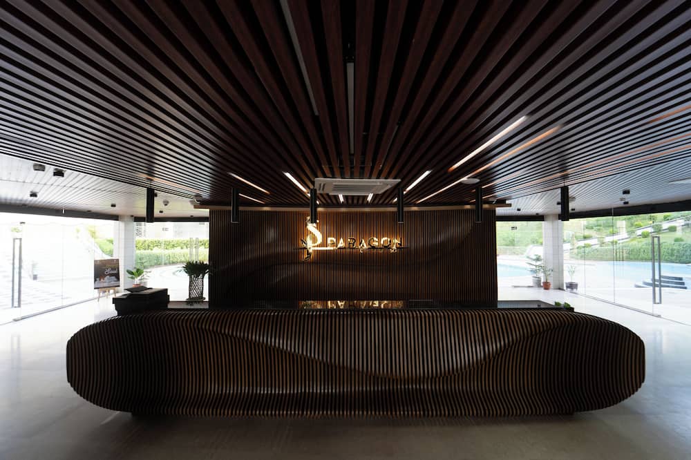 Paragon Hotel and Resort