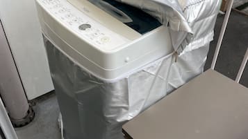 City Studio | 1 bedroom, hypo-allergenic bedding, down duvets, individually decorated
