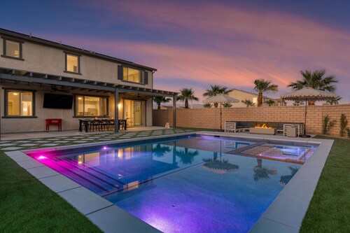 Sleeps 16! Pool Oasis w/ Game Room, Hot Tub, Fire Pit | Desert Eden by AvantStay