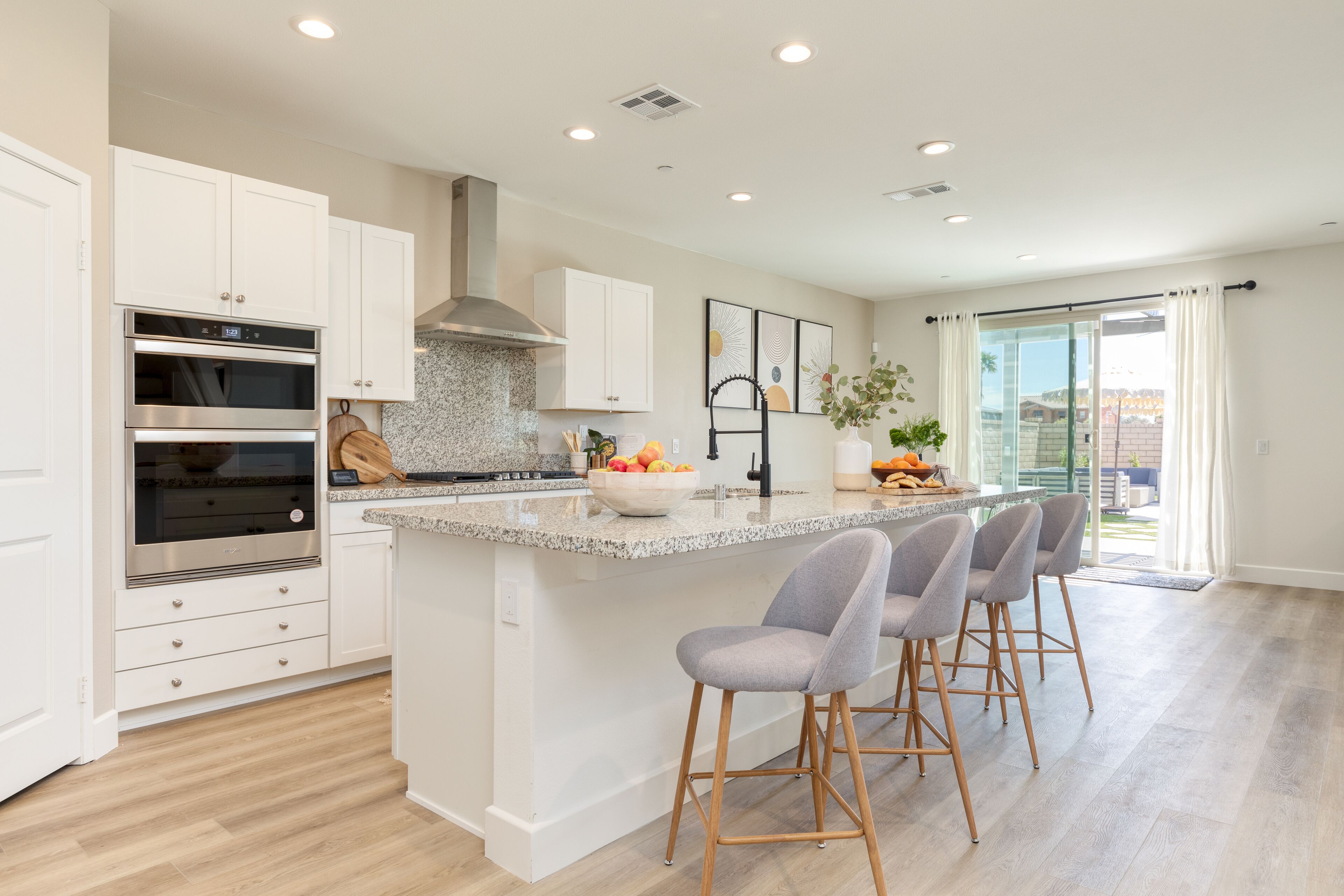 Desert Eden by AvantStay | 6BR w/ Ensuite | Backyard Oasis w/ Pool & Hot Tub!