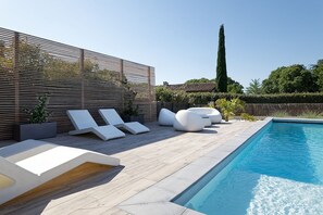 Piscine extérieure