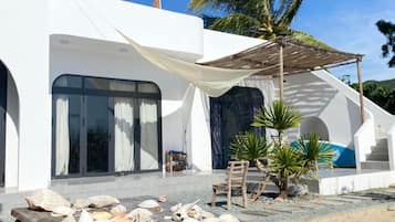 House, 2 Bedrooms, Ocean View | Exterior