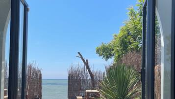 House, 2 Bedrooms, Ocean View | Interior