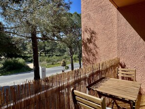 Outdoor dining - ESTUDI SWING (Pals)