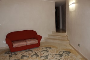 Apartment, 1 Bedroom, Balcony, Ocean View | Interior - Palazzo De Donno App No04 (Santa Cesarea Terme)