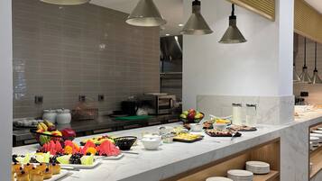 Breakfast buffet