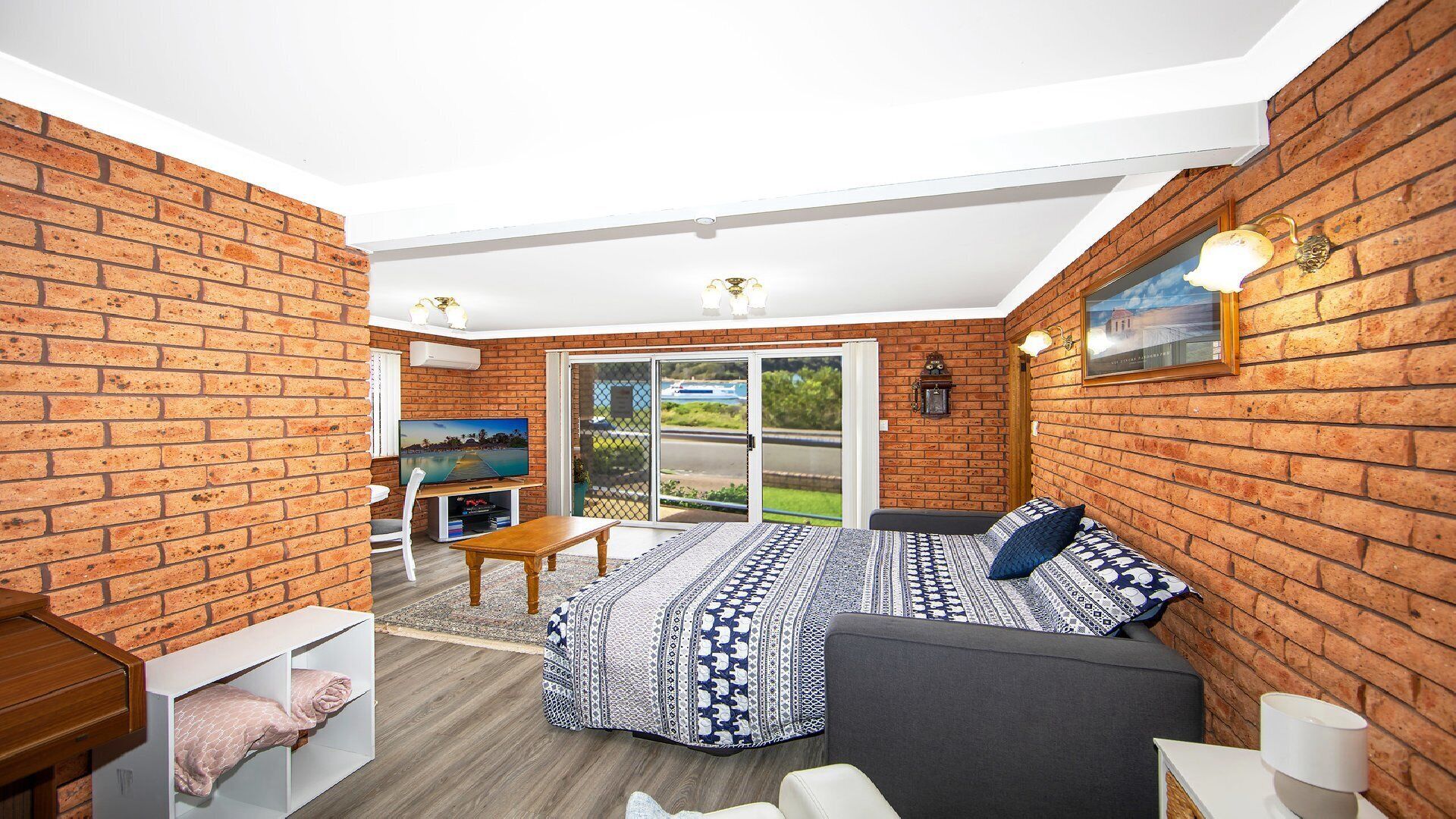 Coastal Charm Ettalong Beach