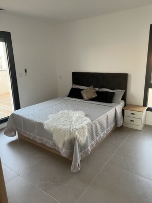 4 Schlafzimmer, kostenloses WLAN, Bettwäsche