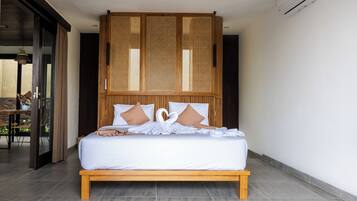 Villa (ASASTA RINJANI VIEW) | 2 soveværelser, individuel indretning, skrivebord, strygejern/strygebræt