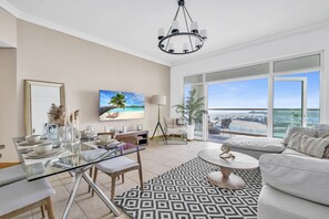 TV - Sea View | Beach Resort Access (Dubai)