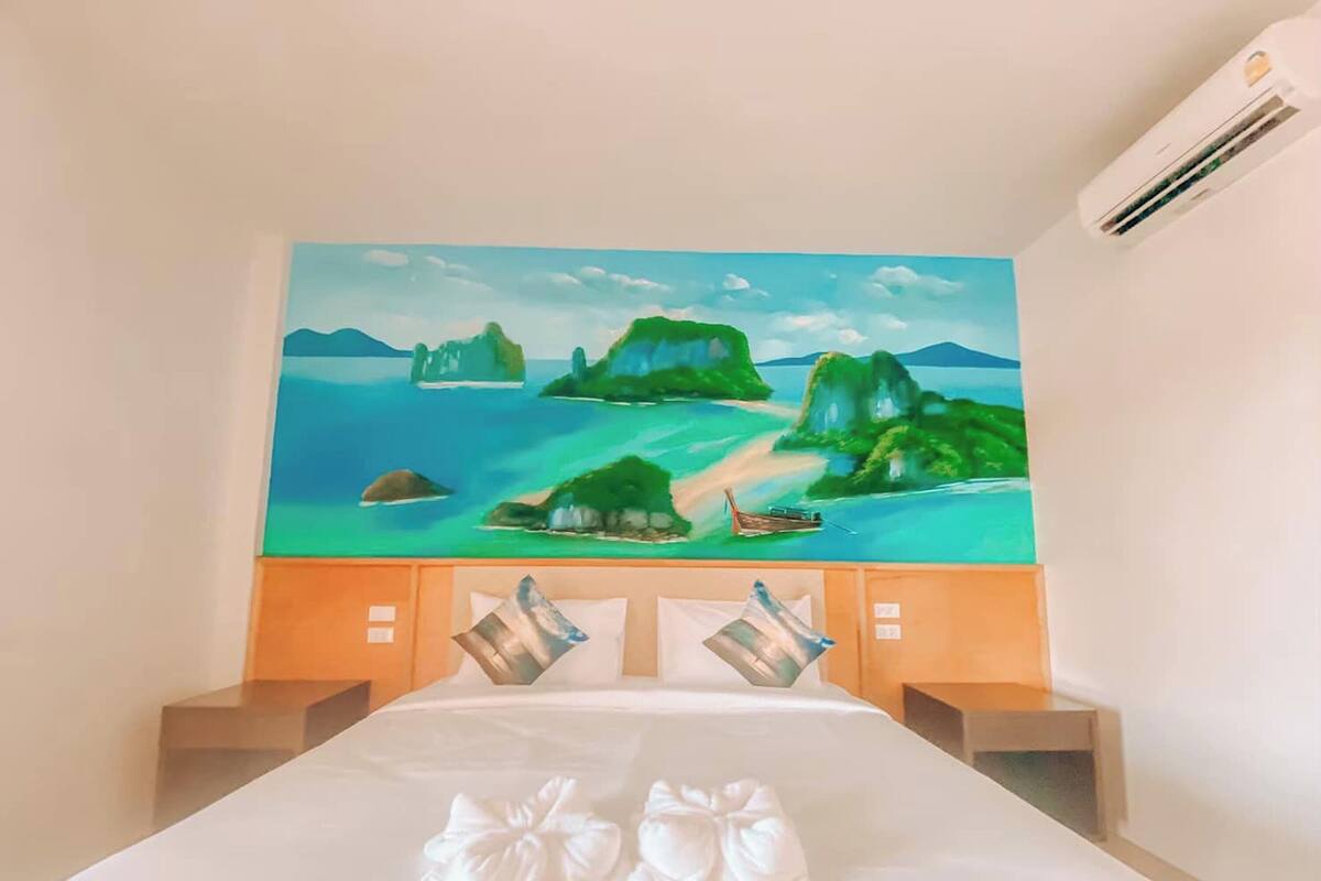 Escrivaninha, Wi-Fi de cortesia, roupa de cama