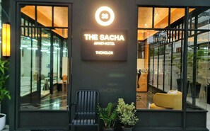 Front of property - The Sacha Apart Hotel Thonglor (Bangkok)