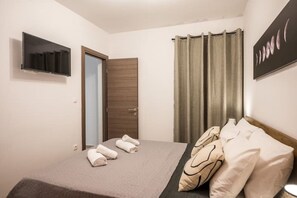 1 makuuhuone, äänieristys, silitysrauta/-lauta, ilmainen Wi-Fi