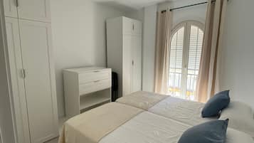 3 quartos, ferros/tábuas de passar roupa, Wi-Fi de cortesia