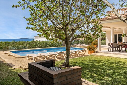 Villa 'Sa Torre' with Sea Views, Private Pool and Wi-Fi