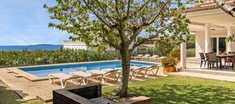 Villa 'Sa Torre' with Sea Views, Private Pool and Wi-Fi