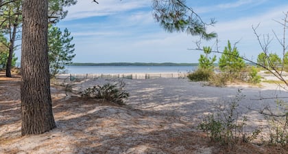 Logement dans le village de vacances 'Gite Les Moussaillons' avec terrasse privée et Wi-Fi