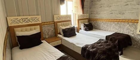 Triple Room | Free WiFi