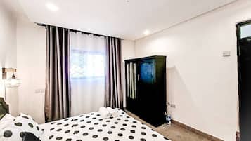 1 bedroom, WiFi, bed sheets