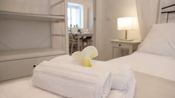 1 habitación, wifi gratis y ropa de cama