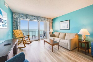 TV - Direct View on Boardwalk, Centrally Located, Pools (Myrtle Beach)