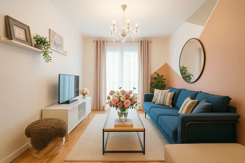 180 m² – 2 Independent Apartments – Metro 7