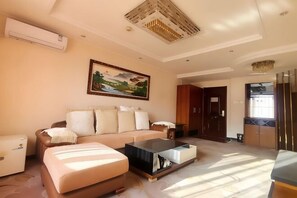 Room - Dunhua Service Building Hotel (Dunhua)