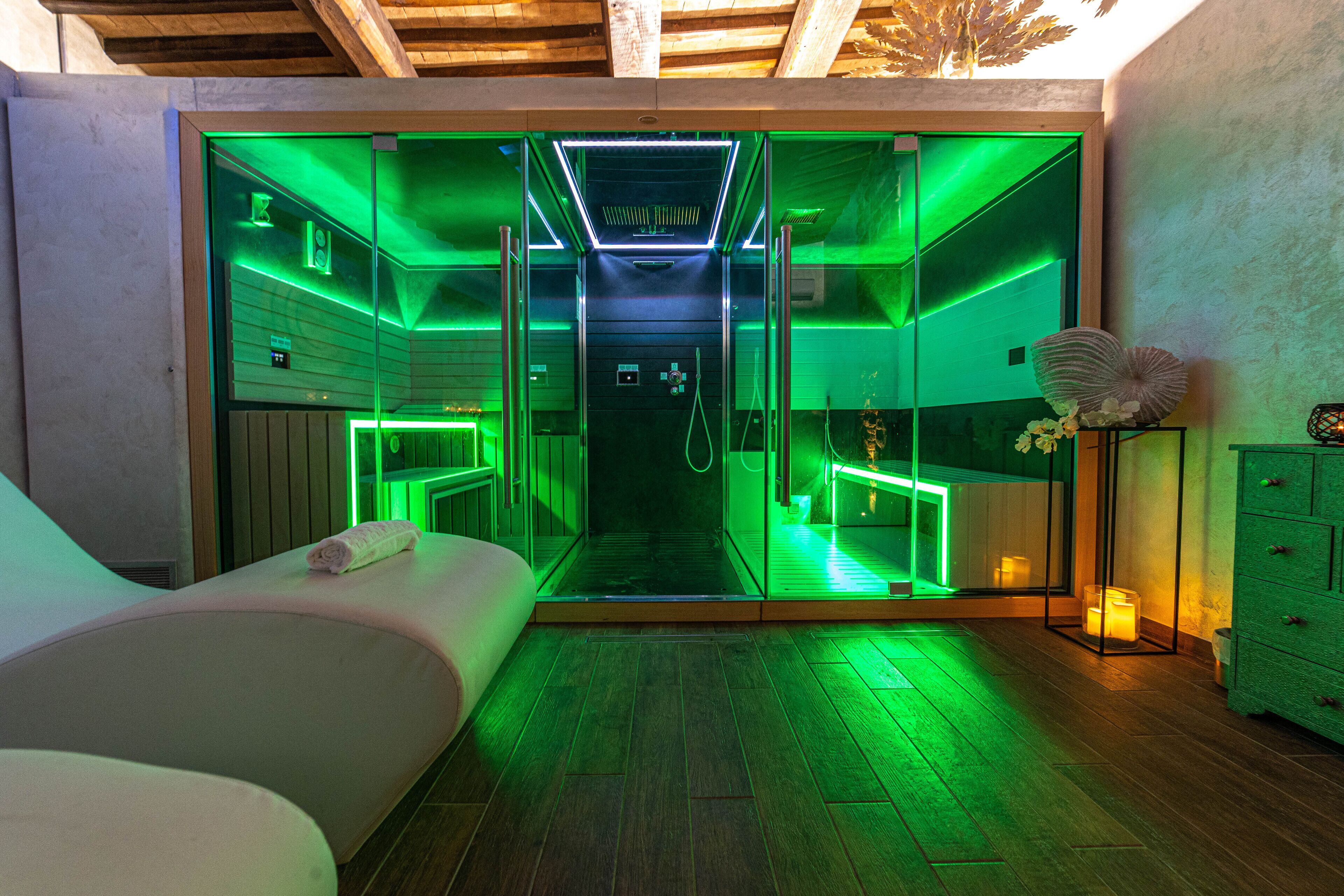 Turkish bath/hammam, hot stone massages, deep-tissue massages