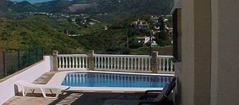 Fuengirola1500 m from the beach, private pool.