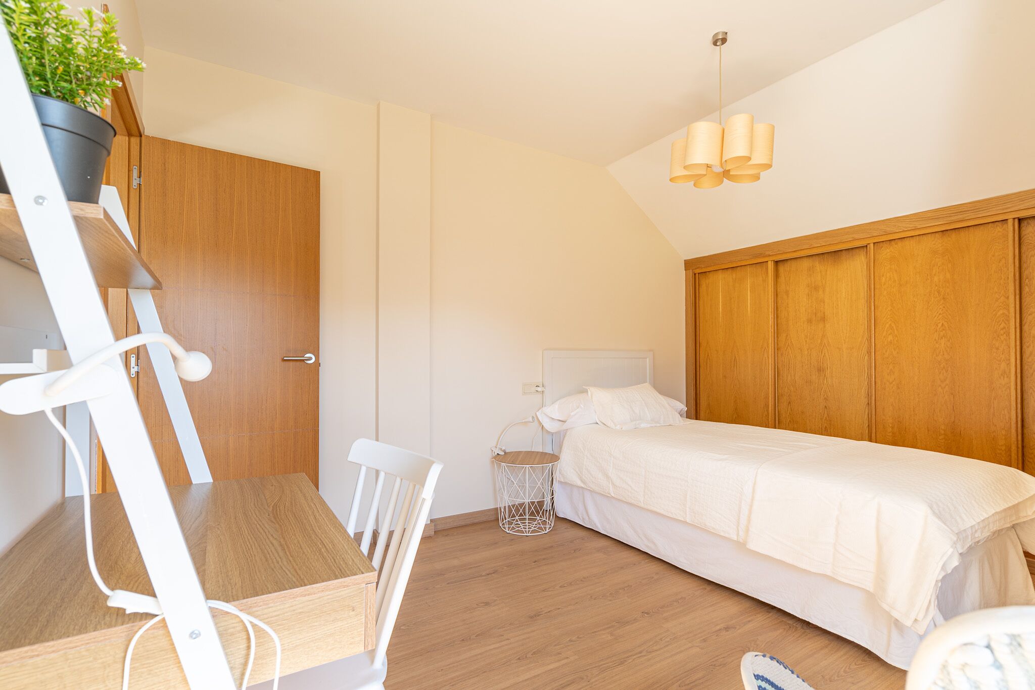 Beatiful 3 bedroom apartment with swimming pool.