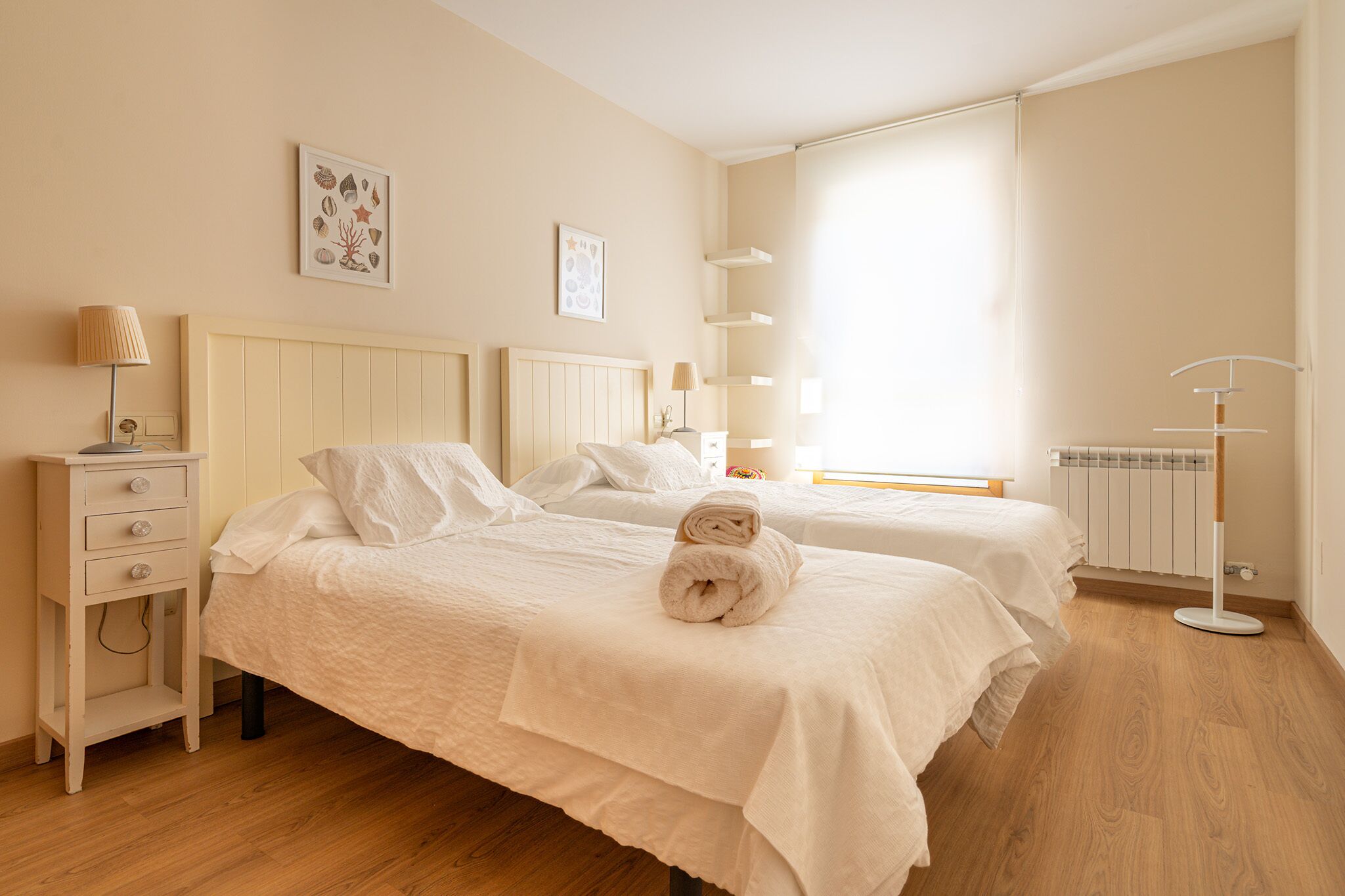 Beatiful 3 bedroom apartment with swimming pool.