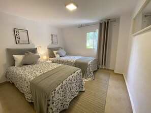 2 bedrooms, Internet, bed sheets