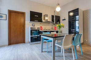 House | 1 bedroom