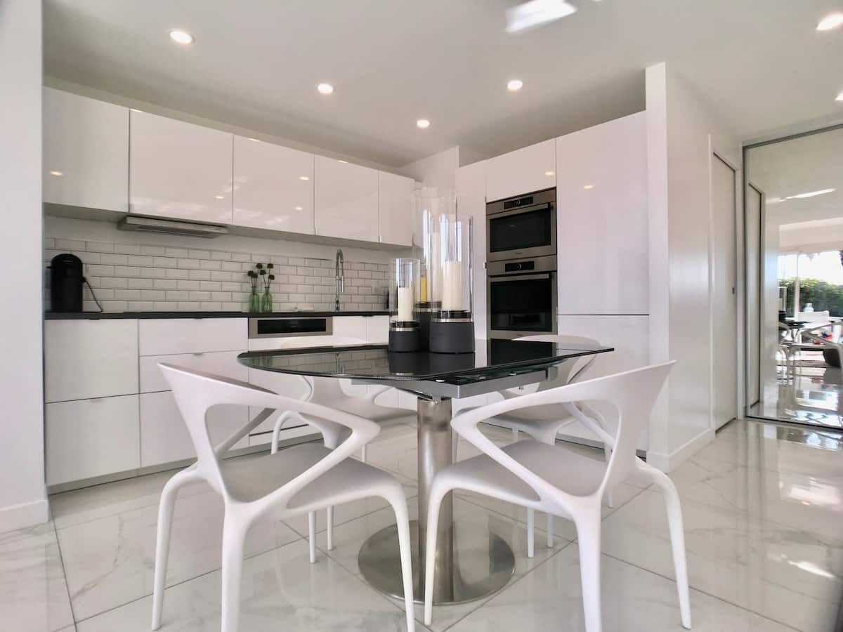 Palais Napoleon Seafront Luxury flat Golfe Juan