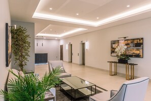 Interior - Apartment 107 - A premium stay that sleeps 4 guests  in 2 bedrooms (York)