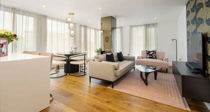 Apartment 107 - A premium stay that sleeps 4 guests in 2 bedrooms