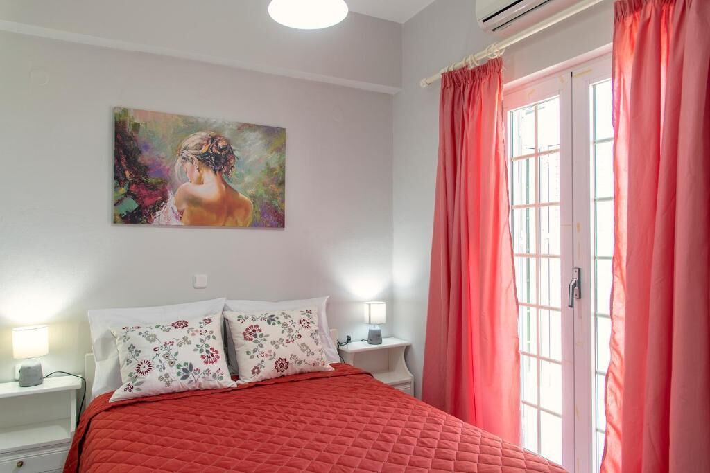 BH125 - A - Home Sitia