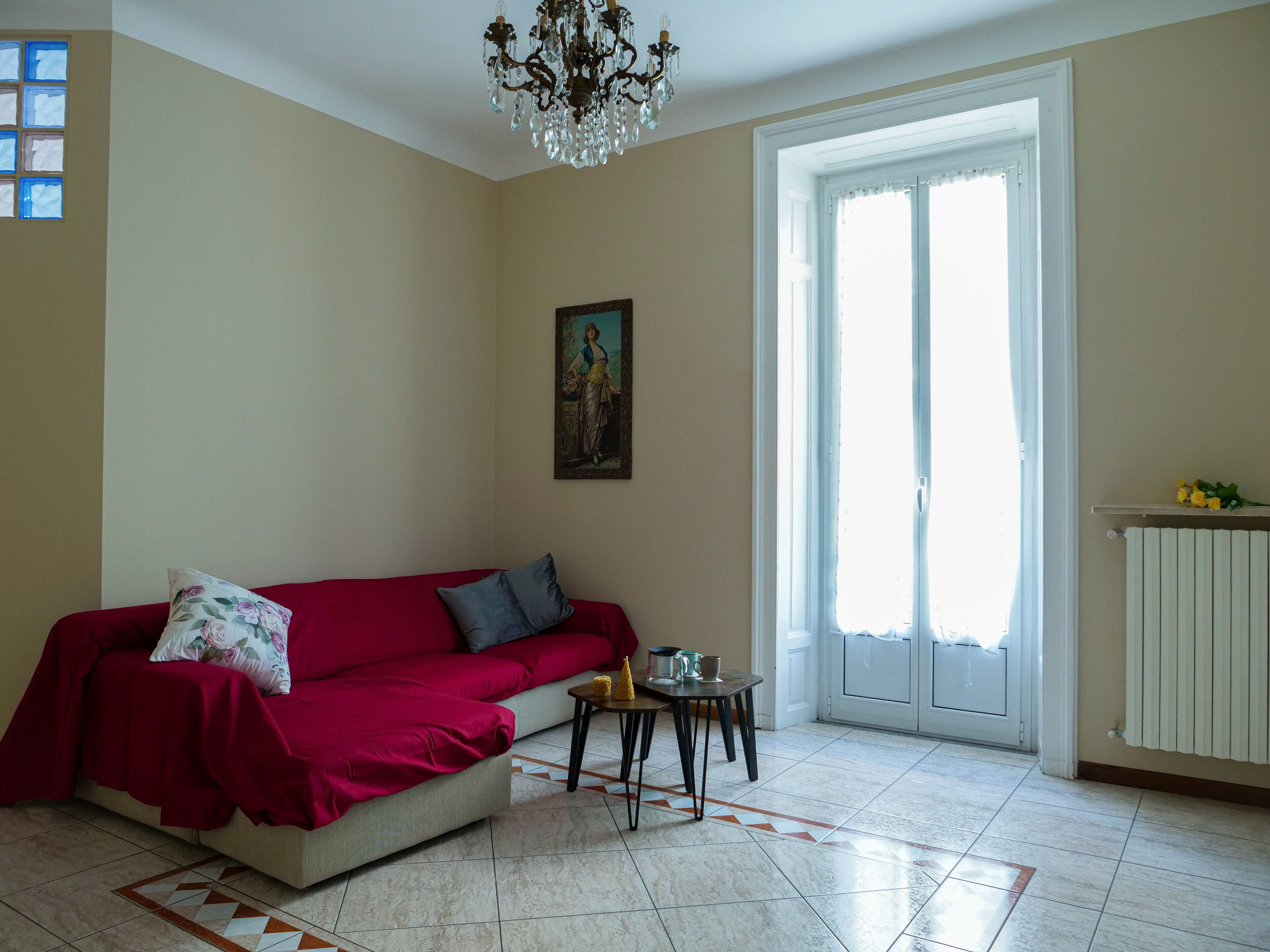 Meraviglioso appartamento centro -(HD NETFLIX, KING-SIZE BED, SNACK benvenuto)