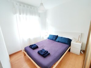 3 bedrooms, WiFi, bed sheets