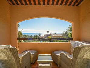 Property grounds - Roche Rouge by Interhome (Théoule sur mer)