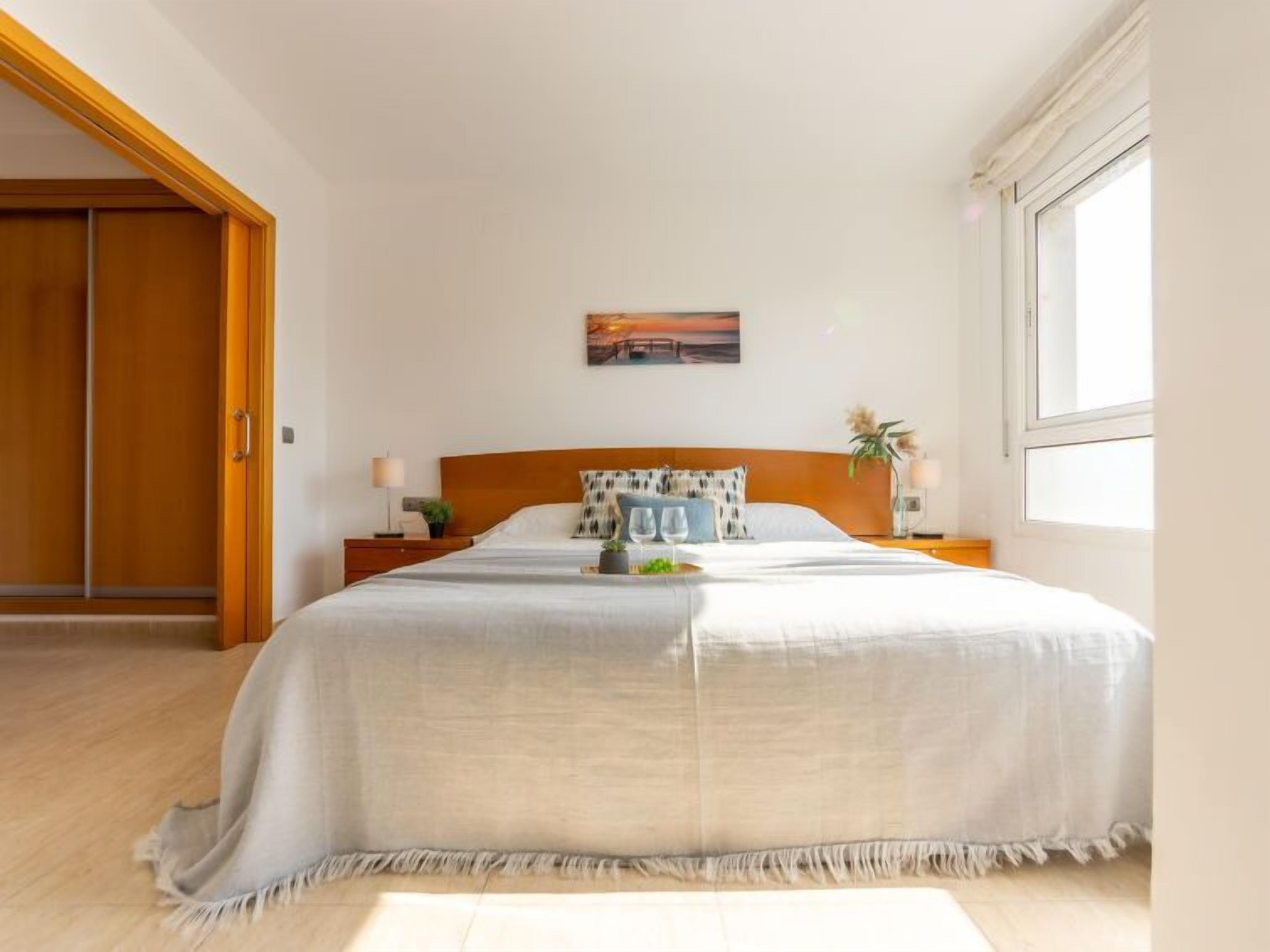 3 dormitorios, tabla de planchar con plancha, wifi