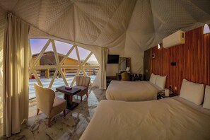 Suite, 1 Bedroom, Hot Tub | Minibar, free WiFi, bed sheets - The Rock Camp Petra (Wadi Musa)