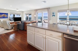 Interior - Coastal Heaven in St Joe Beach!!! (St Joe Beach)