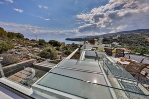 Premium Two Bedroom Suite with Sea View & Outdoor Jetted Tub | Vista do quarto