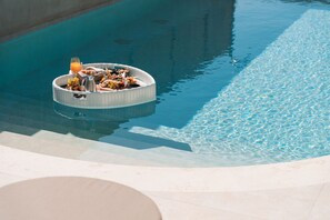 Piscine extérieure, piscine chauffée