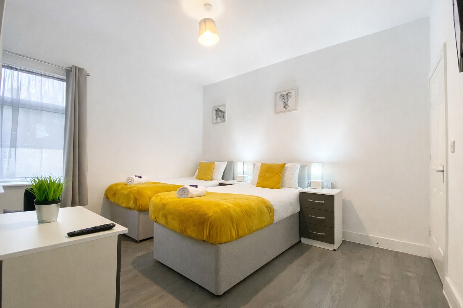 3 bedrooms, iron/ironing board, free WiFi, bed sheets