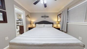 2 bedrooms, iron/ironing board, WiFi, bed sheets