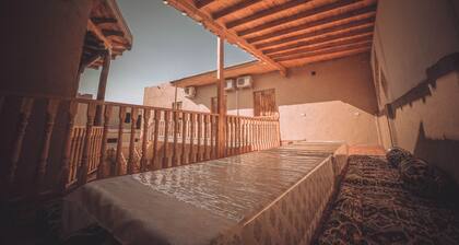 Oqilanur Guest House