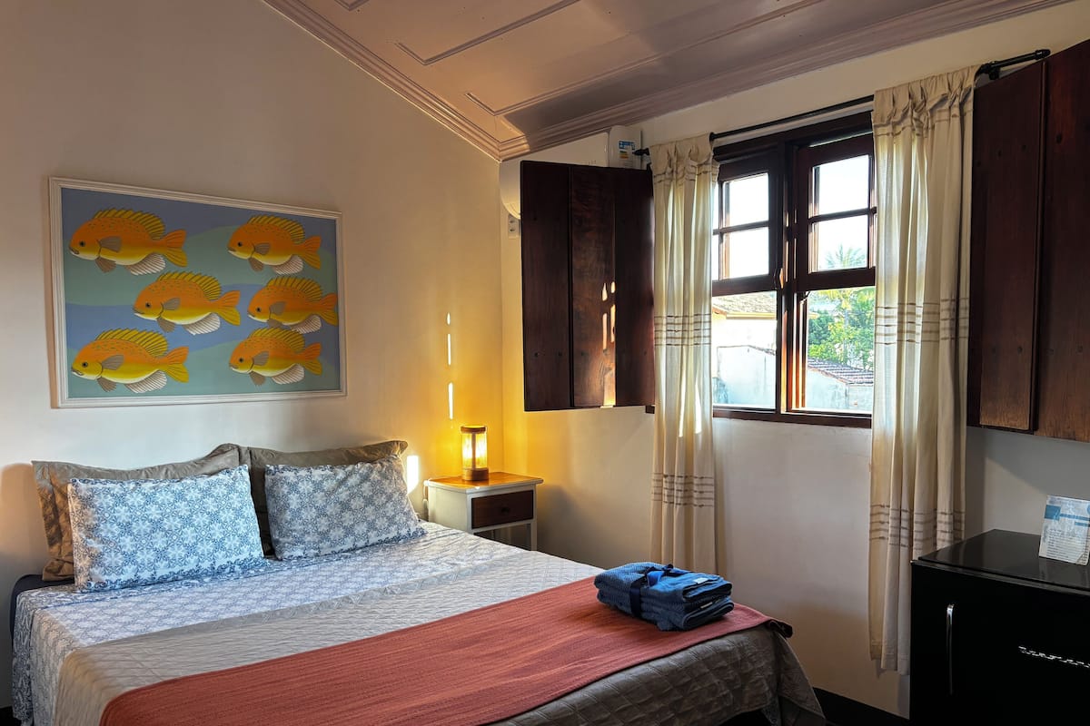 Classic Double Room, 1 Double Bed | Minibar, free WiFi, bed sheets