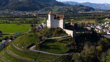 Vue sur la ville depuis l’hébergement